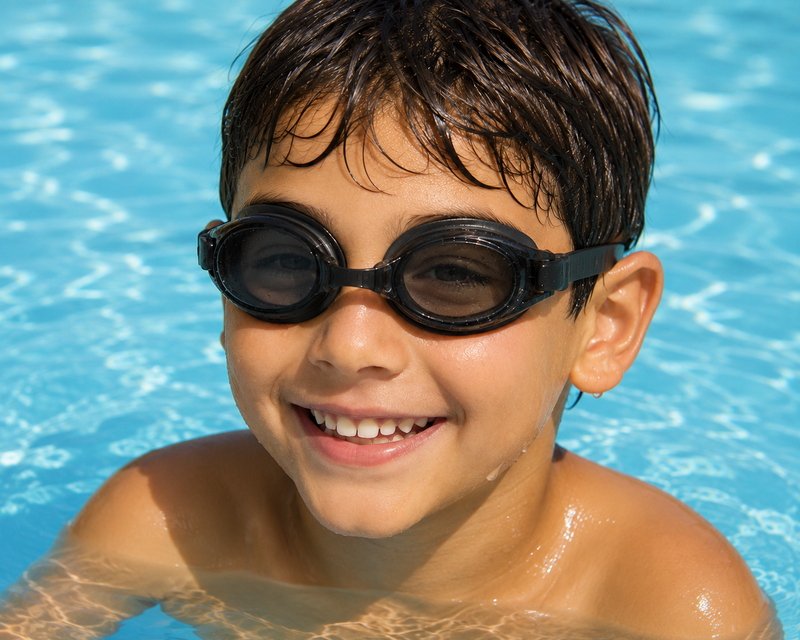 Goggles, Masks & Snorkel Sets
